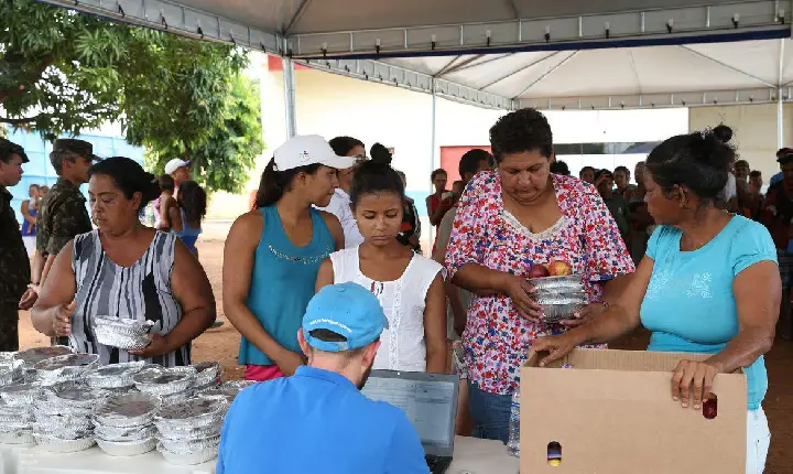 Programa da ONU ajuda venezuelanas a refazer a vida no Brasil
