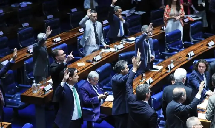 Senado aprova taxação de compras internacionais de até US$ 50