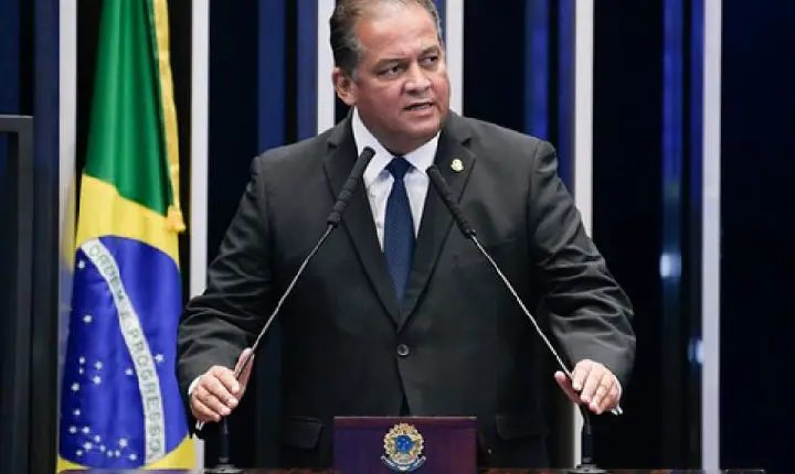Senador Eduardo Gomes propõe Subcomissão Permanente para tratar só de assuntos municipais