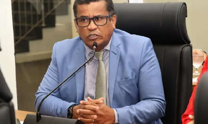 TJTO manda Assembleia dar posse a suplente do PSB que é vereador; Amastha emplaca 3 a 0